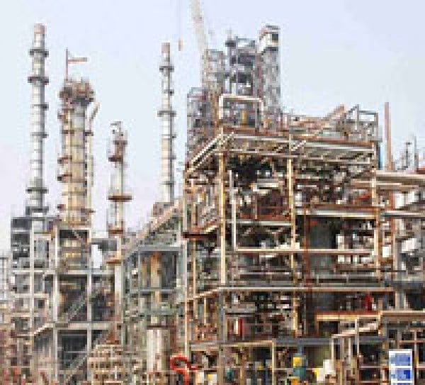HPCL Gets Bids to Lease Part of Chhara LNG Terminal