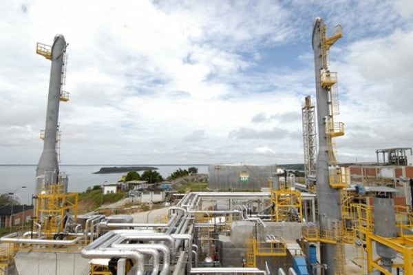 Petrobras Agrees to Sell 46,000 bpd REMAN Refinery for $189 Million