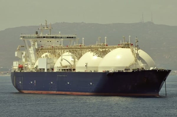 IEA Projects U.S., China to be World's Biggest LNG Exporter and Importer in 2024
